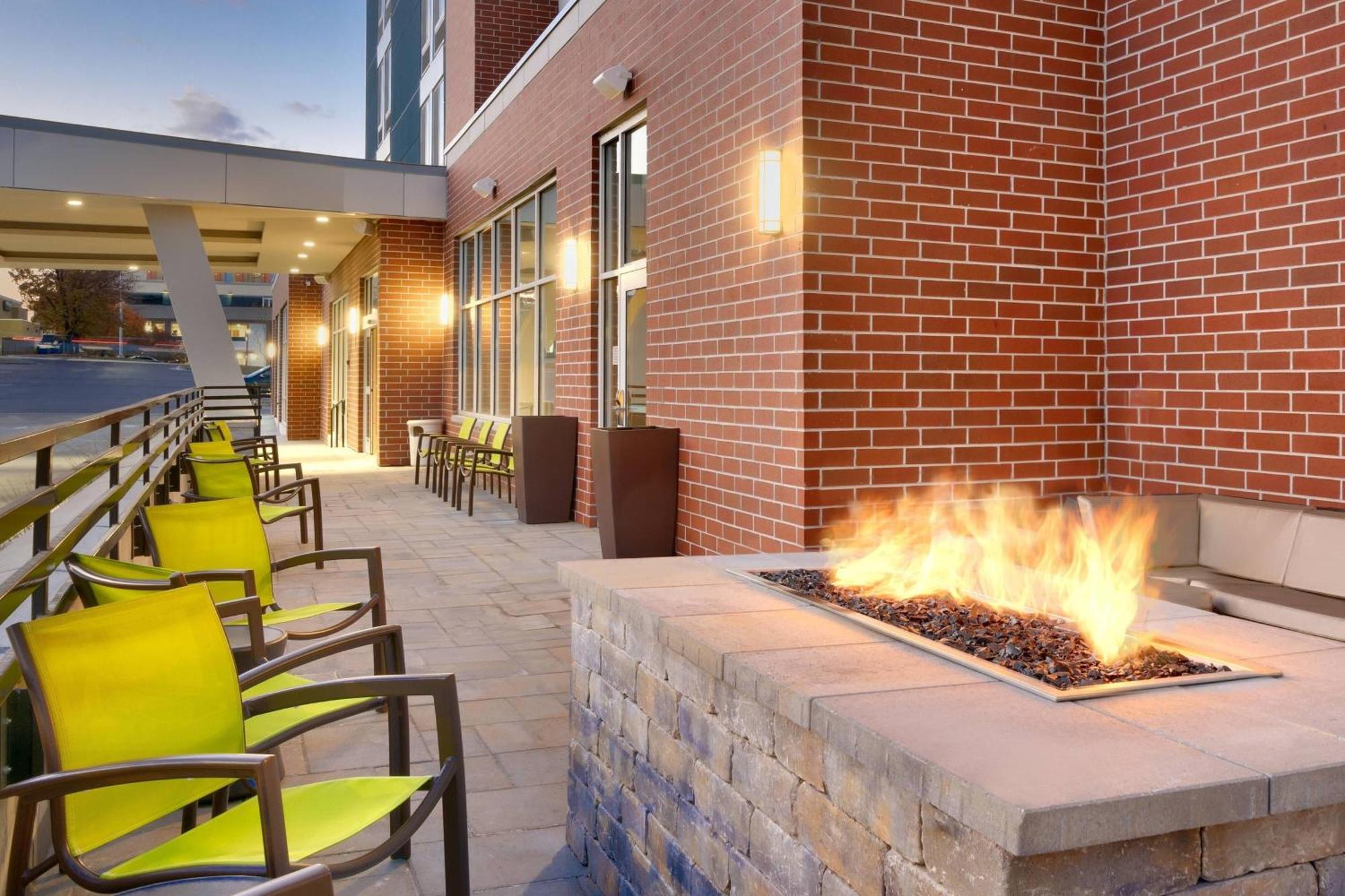 Springhill Suites By Marriott Salt Lake City Sugar House Eksteriør billede